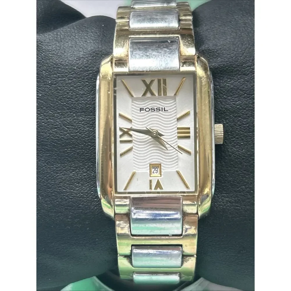 Fossil Two Tone Women’s Quartz Watch (Does Not Work) - Picture 1 of 7
